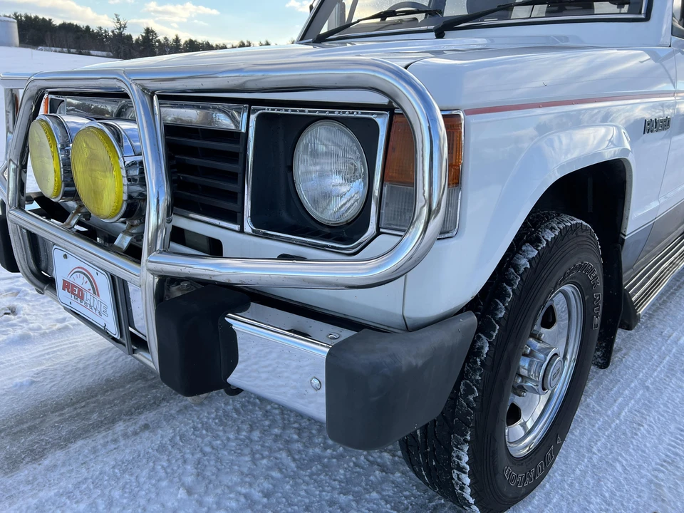 1988 Mitsubishi Pajero/Montero 1st Gen - Image 11 of 31