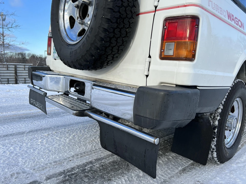 1988 Mitsubishi Pajero/Montero 1st Gen - Image 23 of 31