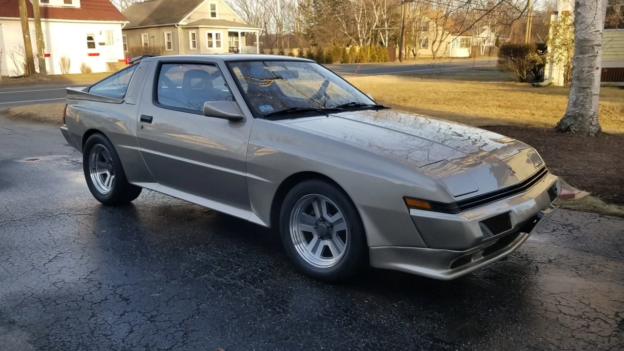 1988 Chrysler Conquest - Image 12 of 31
