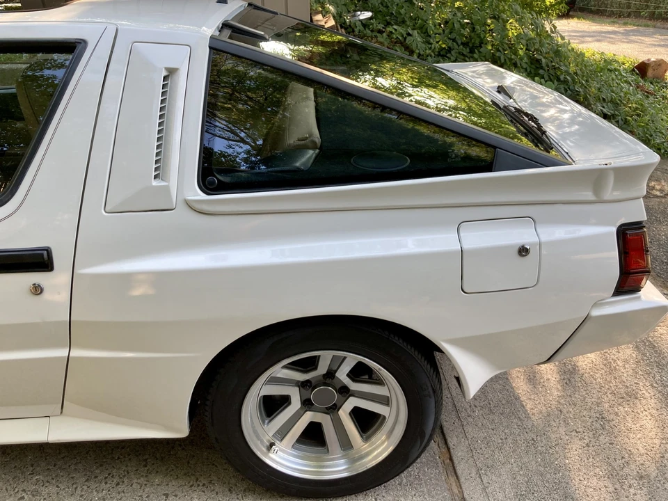 1988 Chrysler Conquest - Image 30 of 31