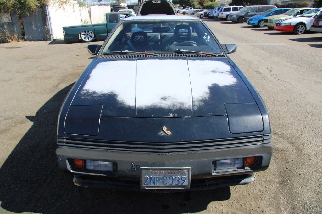 1988 Mitsubishi Starion - Image 9 of 21
