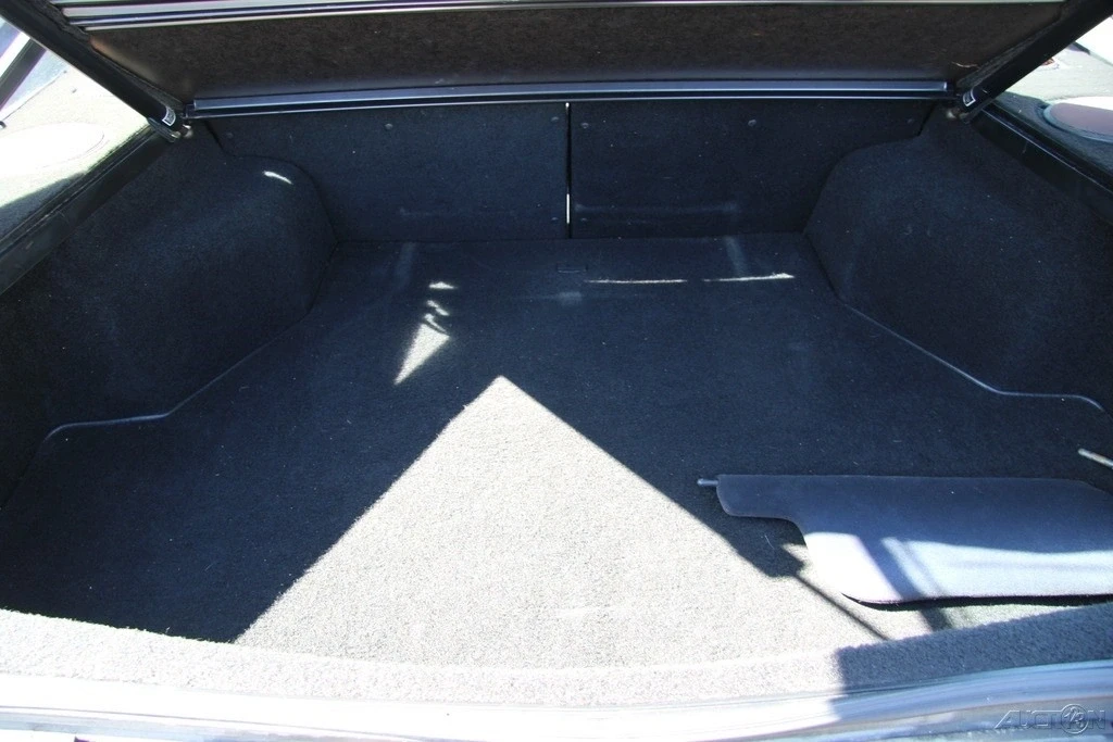 1988 Mitsubishi Starion - Image 19 of 21