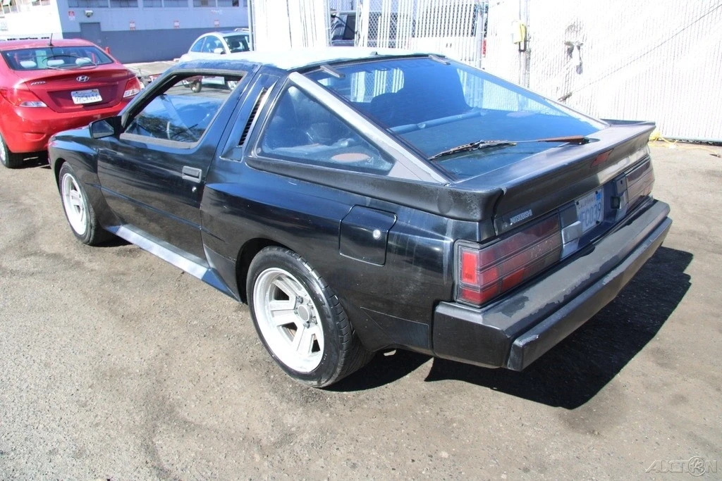 1988 Mitsubishi Starion - Image 4 of 21