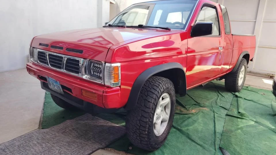 1988 Nissan Frontier - Image 3 of 3
