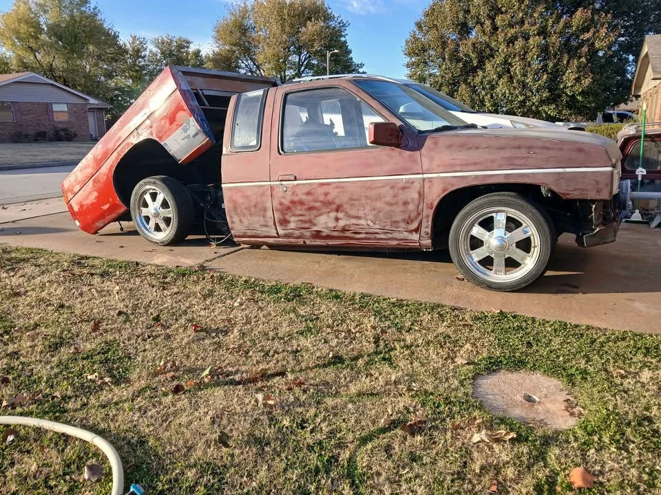 1988 Nissan Frontier - Image 5 of 20
