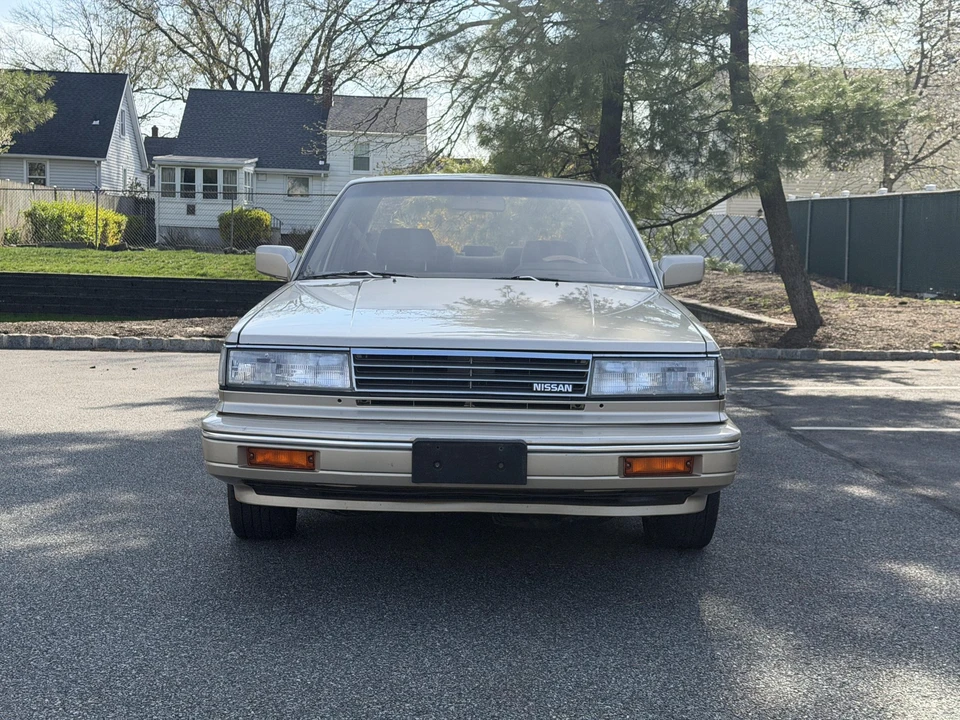 1988 Nissan Maxima 2nd Gen - Image 2 of 31
