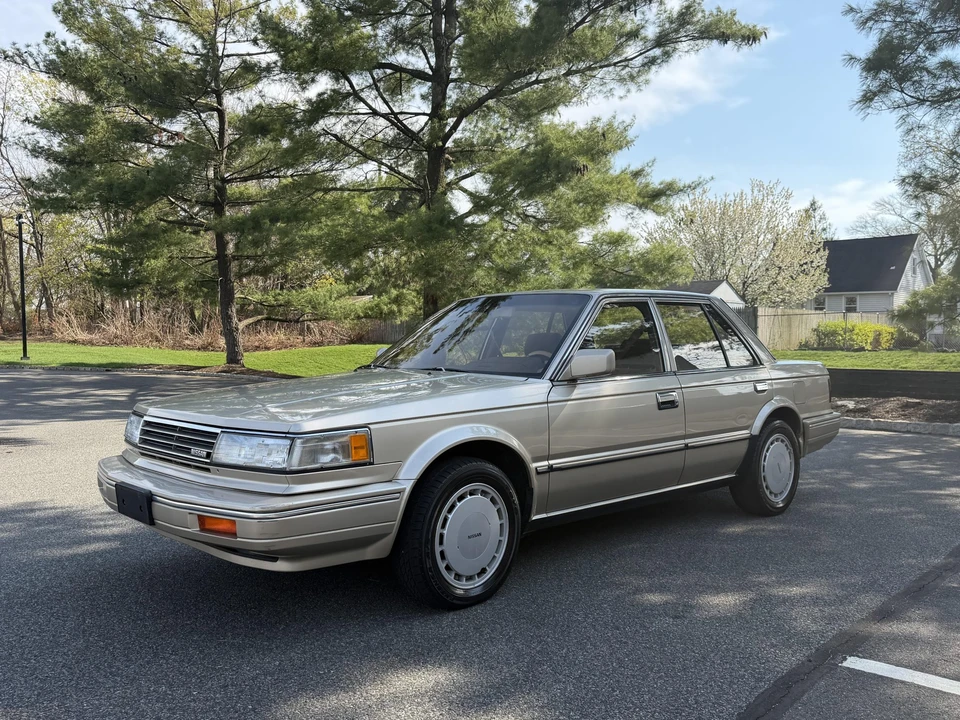 1988 Nissan Maxima 2nd Gen - Image 5 of 31