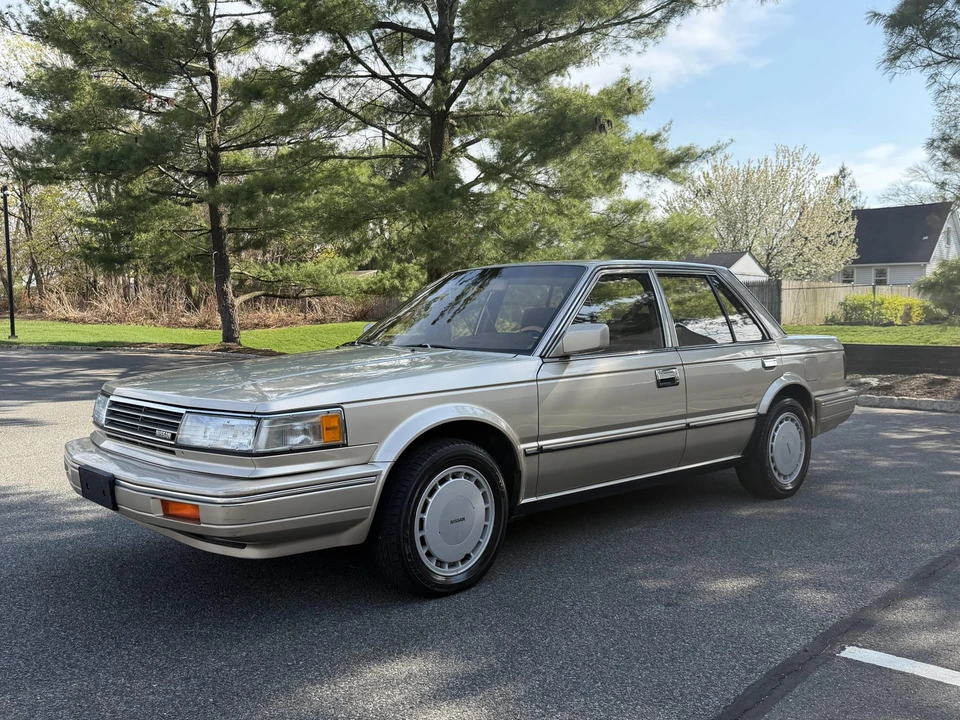 1988 Nissan Maxima 2nd Gen - Image 4 of 31
