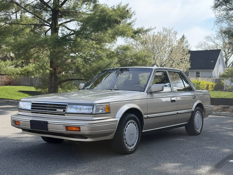 1988 Nissan Maxima 2nd Gen - Image 3 of 31