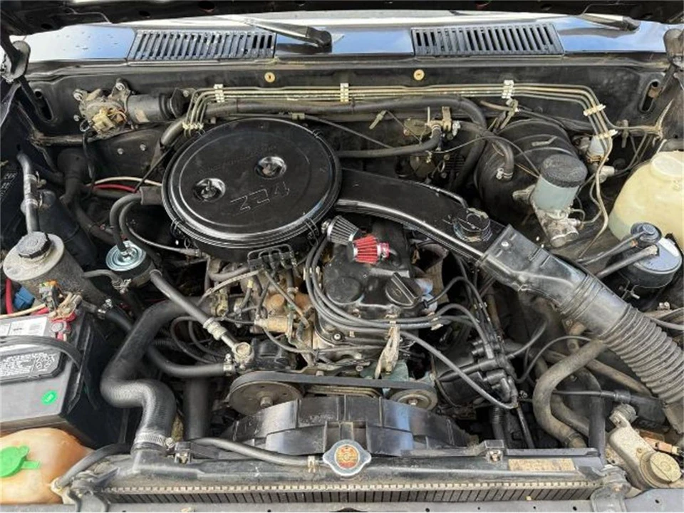 1988 Nissan Frontier - Image 4 of 6