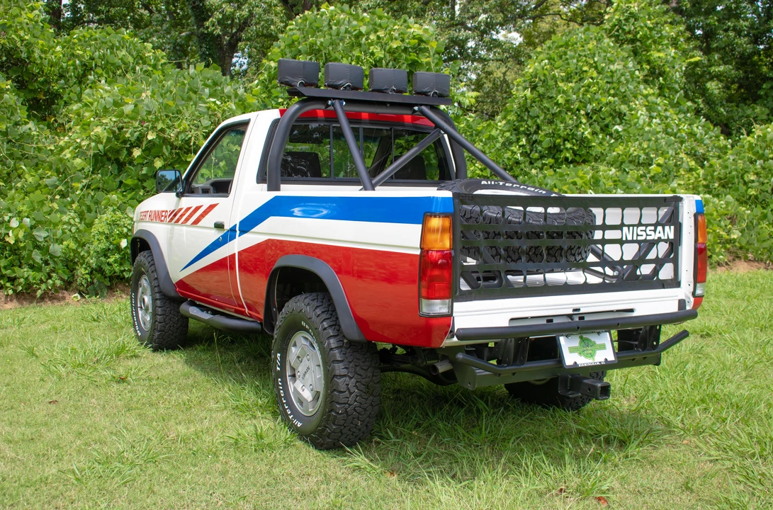 1988 Nissan - Image 3 of 13