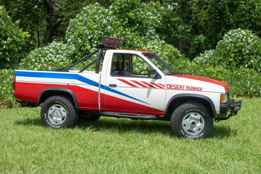 1988 Nissan - Image 8 of 13