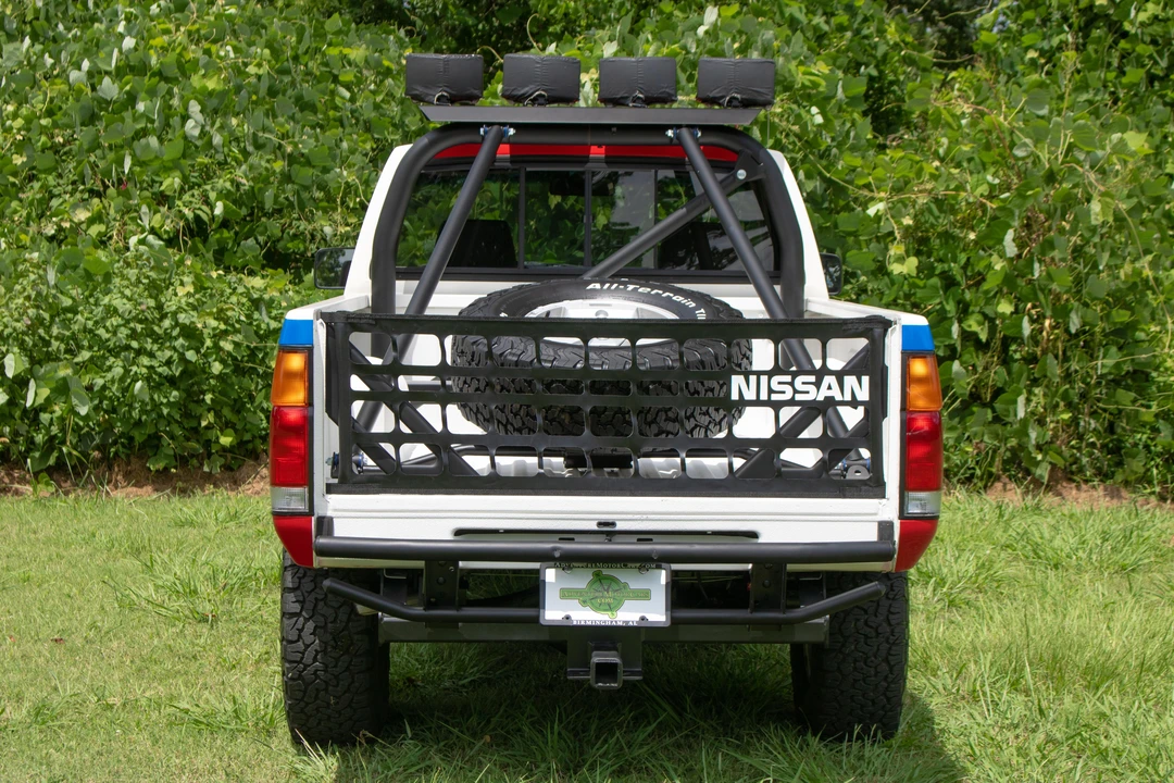 1988 Nissan - Image 4 of 13