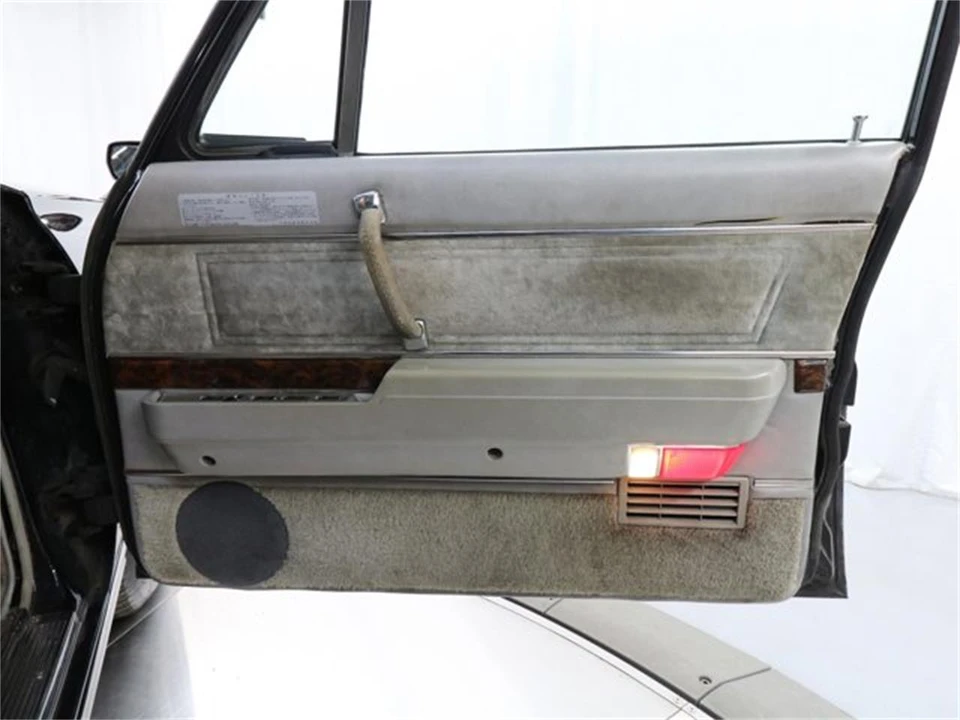 1988 Nissan President 2nd Gen - Image 21 of 31