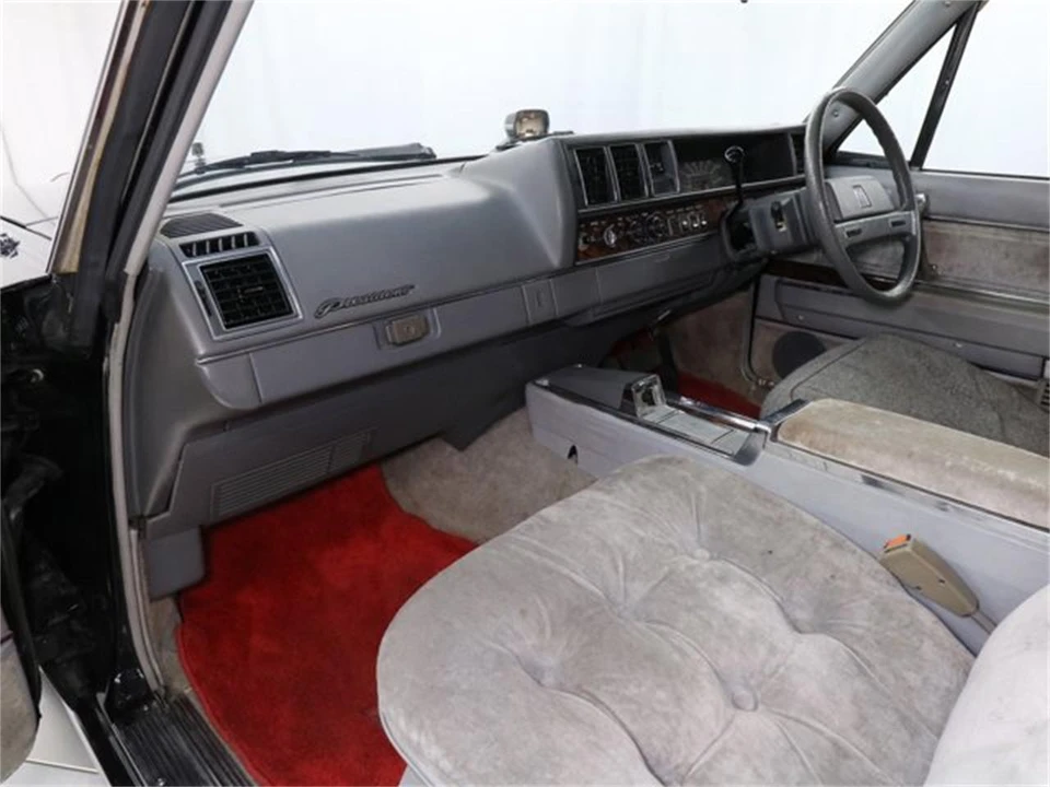1988 Nissan President 2nd Gen - Image 13 of 31