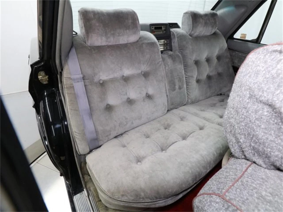 1988 Nissan President 2nd Gen - Image 16 of 31