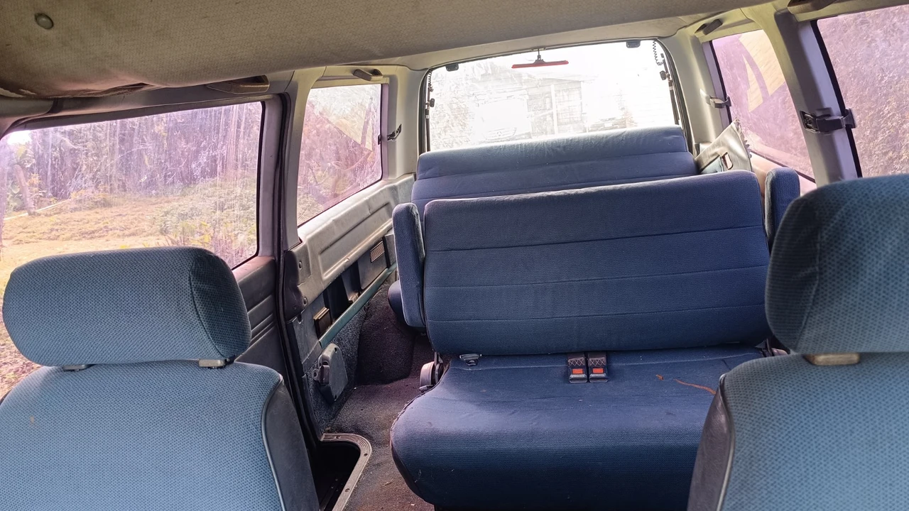 1988 Nissan Vanette - Image 6 of 11