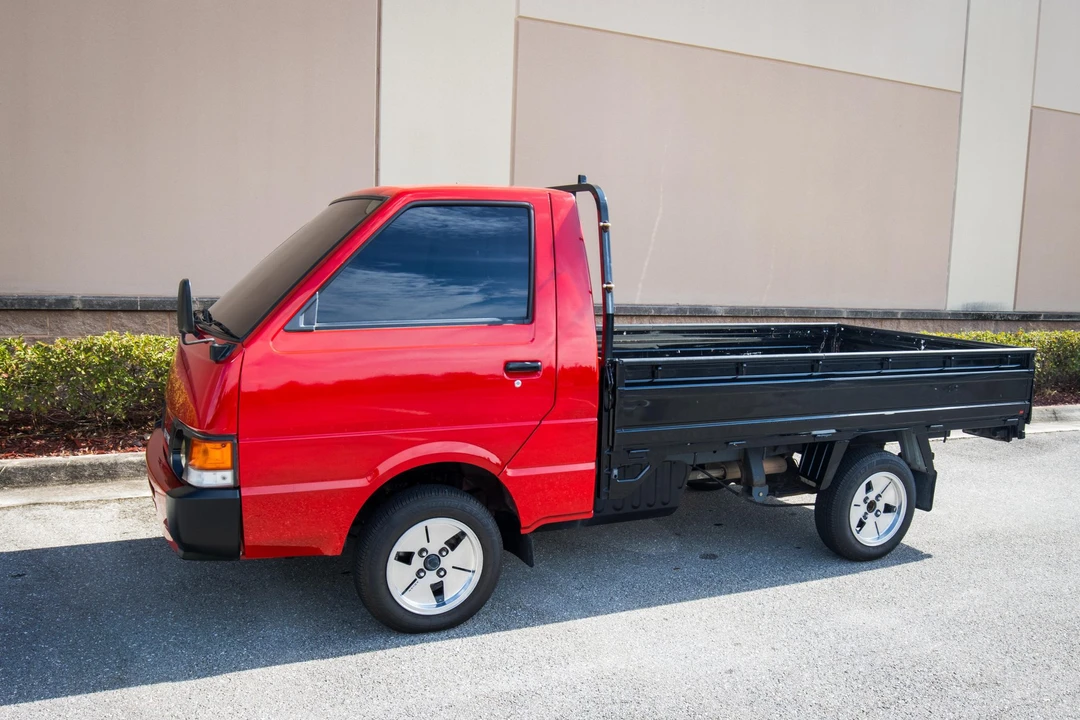 1988 Nissan Vanette 1st Gen - Image 13 of 31