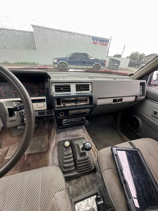 1988 Nissan Cube - Image 10 of 18