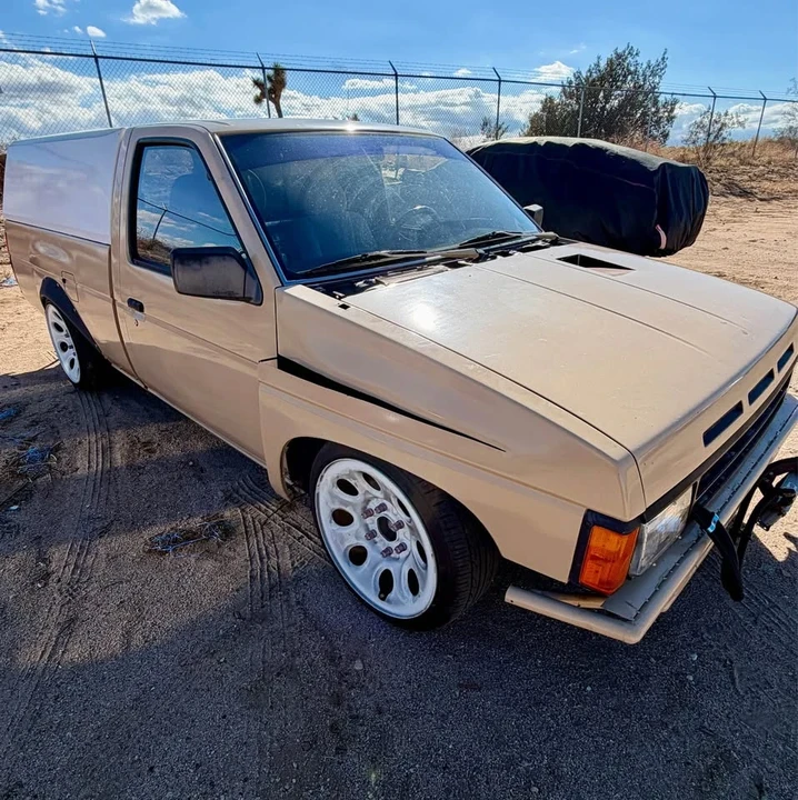1988 Nissan Frontier - Image 3 of 12
