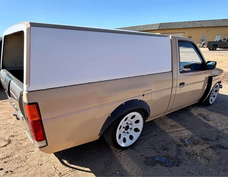 1988 Nissan Frontier - Image 2 of 12
