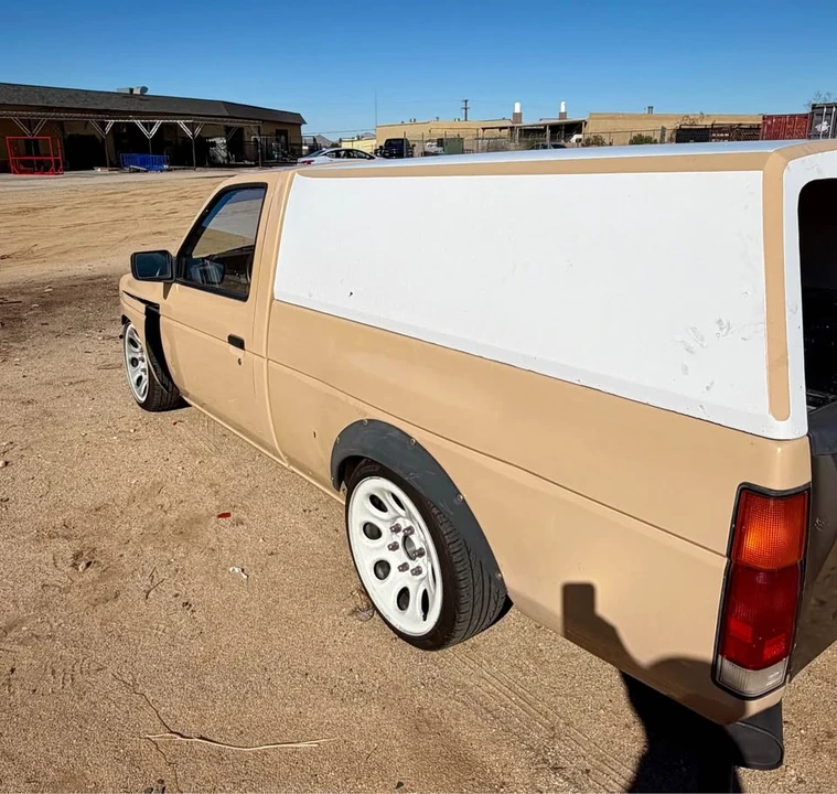 1988 Nissan Frontier - Image 4 of 12