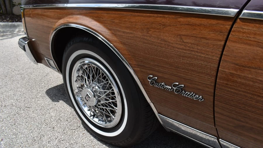 1988 Oldsmobile Custom Cruiser - Image 10 of 31