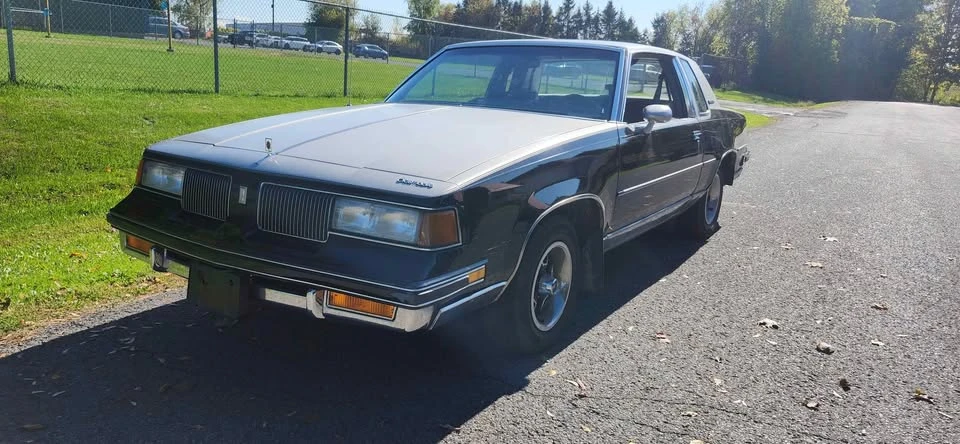 1988 Oldsmobile Cutlass 5th Gen - Image 2 of 4
