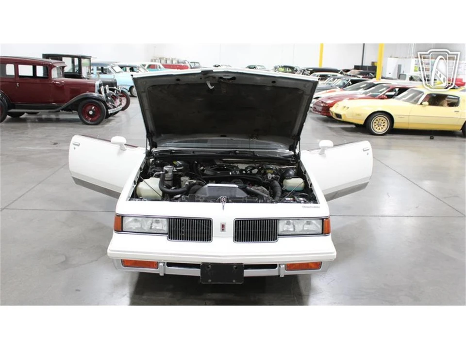 1988 Oldsmobile Cutlass 5th Gen - Image 26 of 31