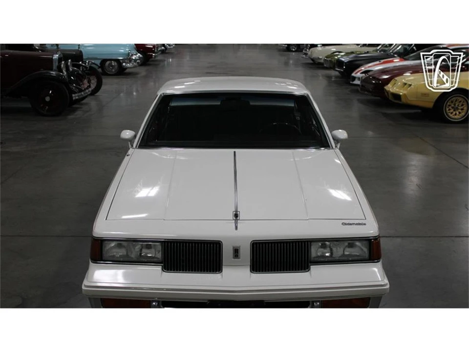 1988 Oldsmobile Cutlass 5th Gen - Image 2 of 31