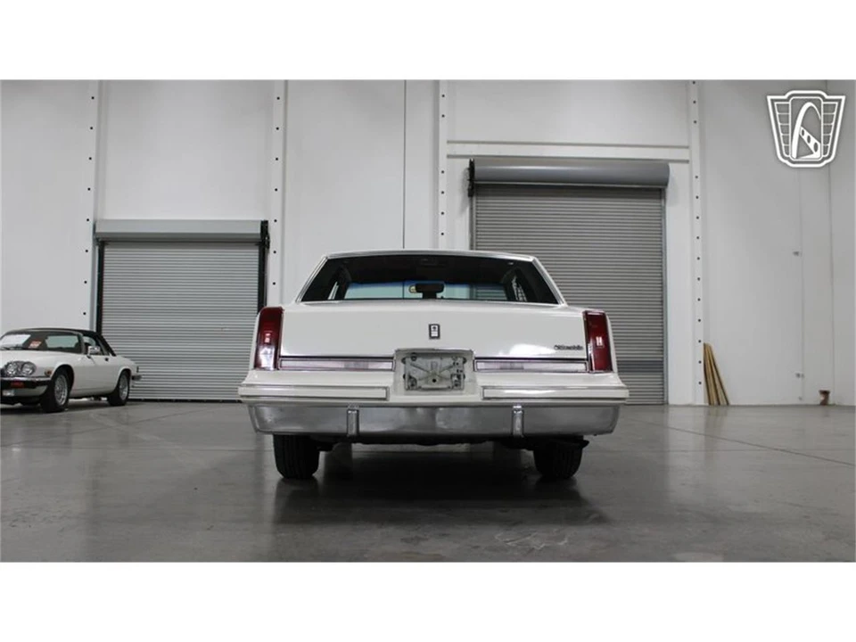 1988 Oldsmobile Cutlass 5th Gen - Image 22 of 31