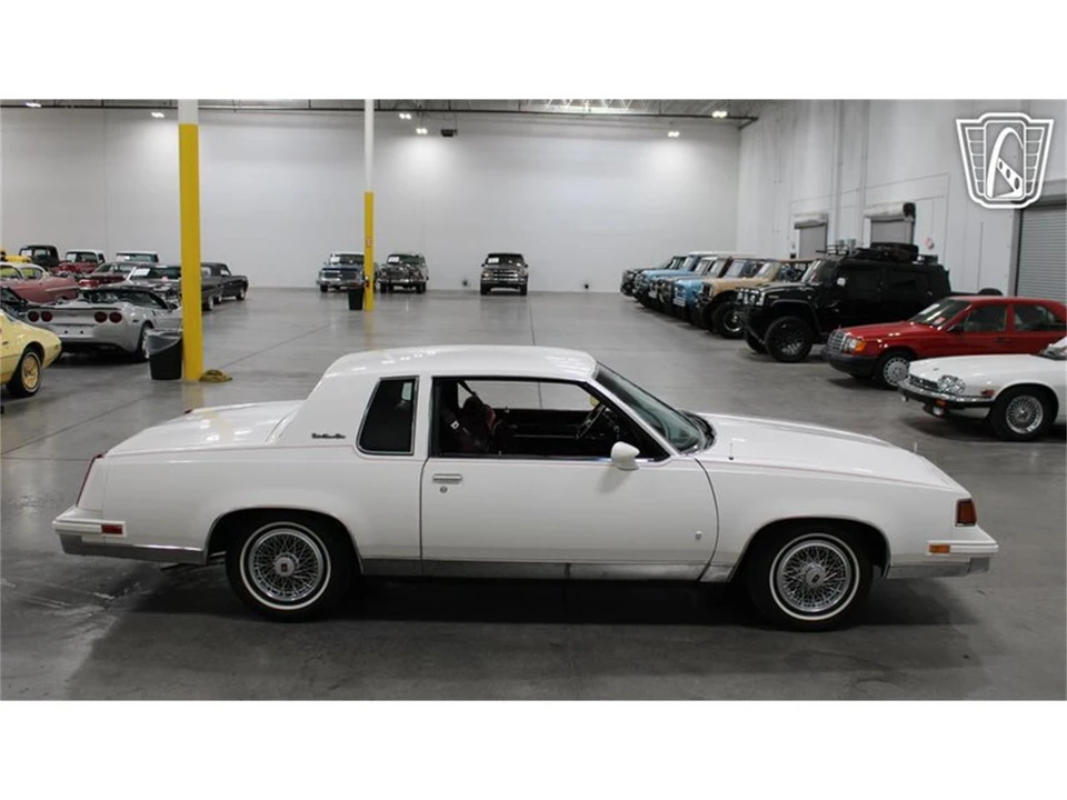 1988 Oldsmobile Cutlass 5th Gen - Image 8 of 31