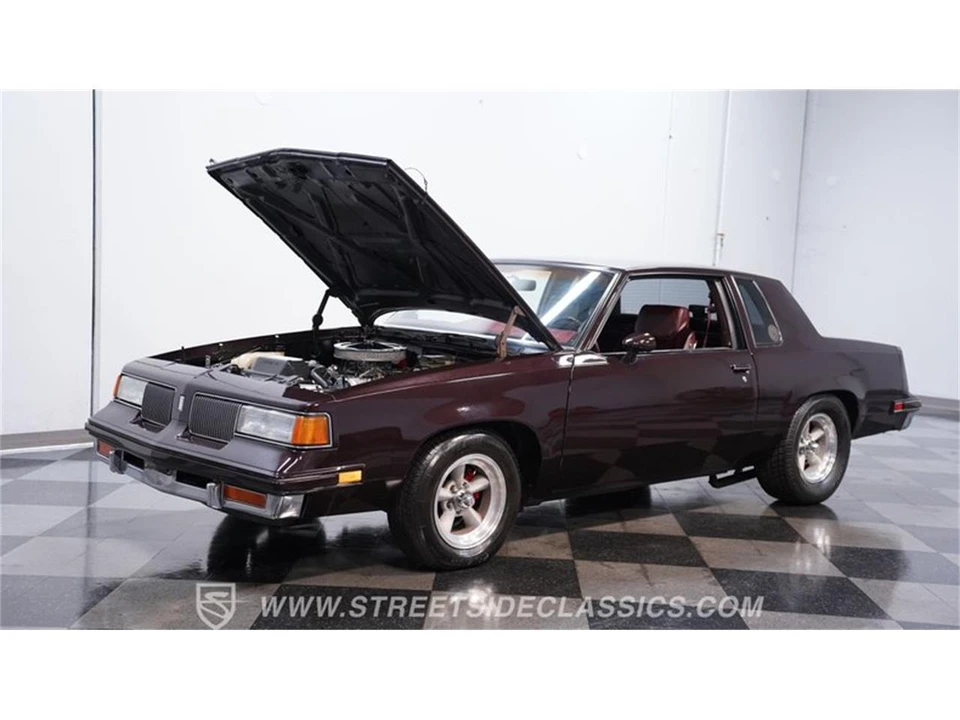 1988 Oldsmobile Cutlass 5th Gen - Image 25 of 31