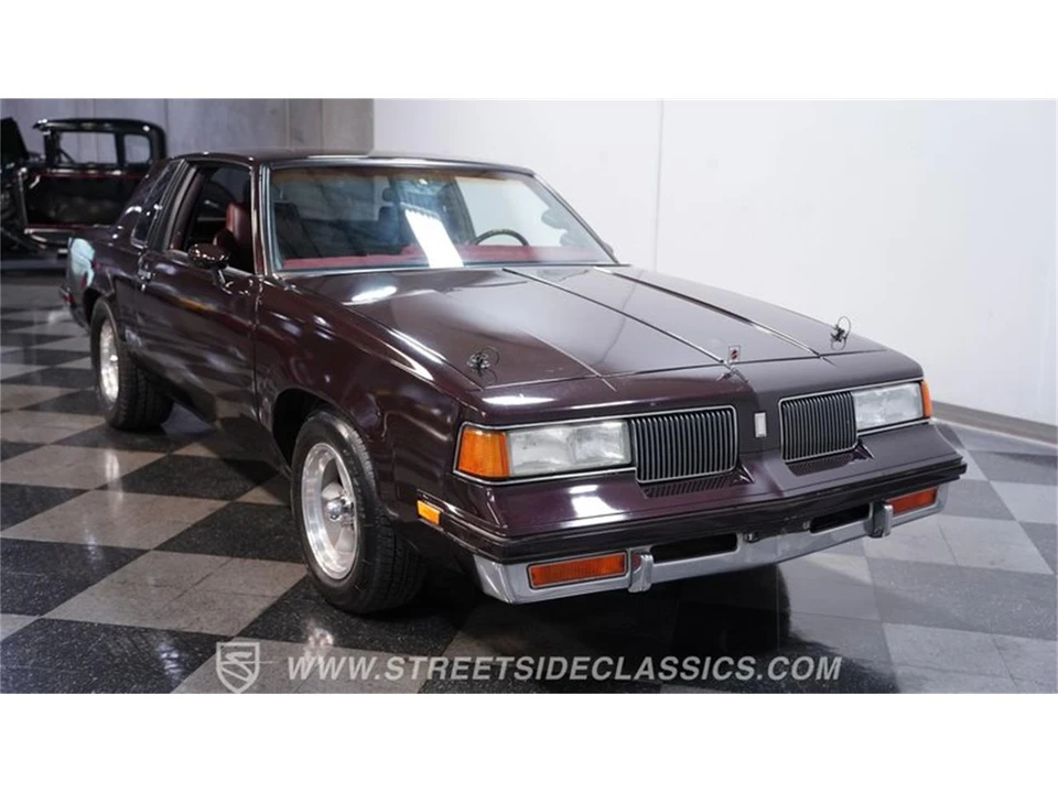 1988 Oldsmobile Cutlass 5th Gen - Image 14 of 31