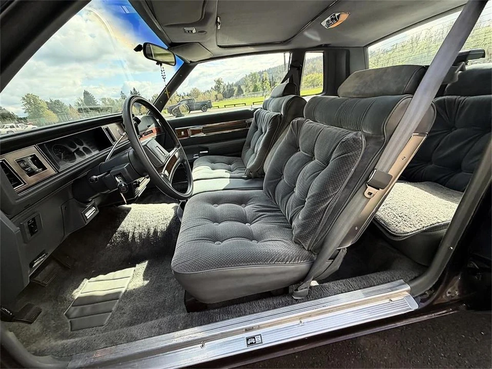 1988 Oldsmobile Cutlass 5th Gen - Image 9 of 9