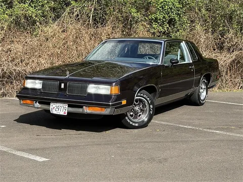 1988 Oldsmobile Cutlass Supreme Brougham Coupe