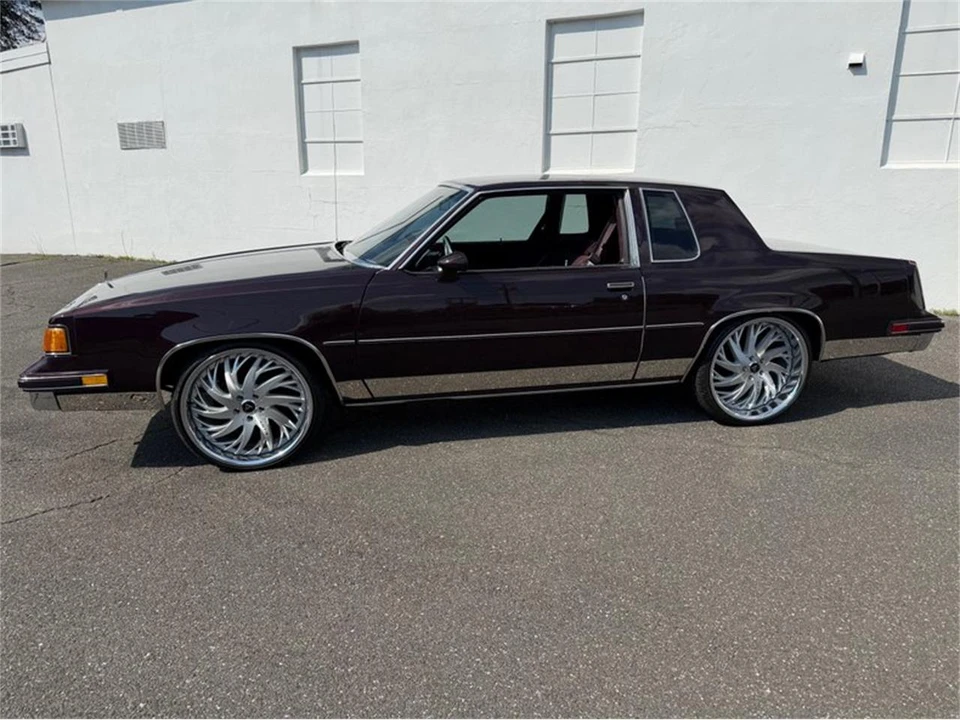1988 Oldsmobile Cutlass 5th Gen - Image 2 of 31