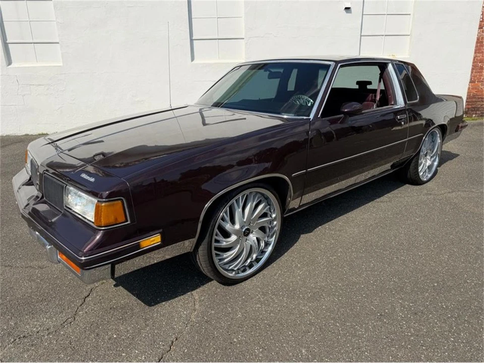 1988 Oldsmobile Cutlass 5th Gen - Image 19 of 31