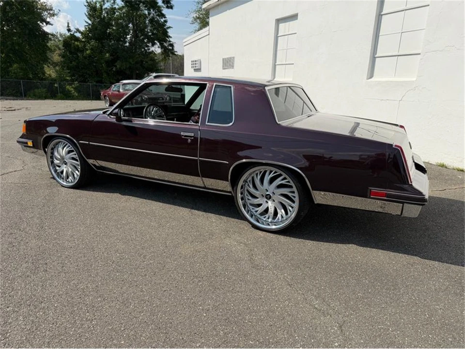 1988 Oldsmobile Cutlass 5th Gen - Image 4 of 31