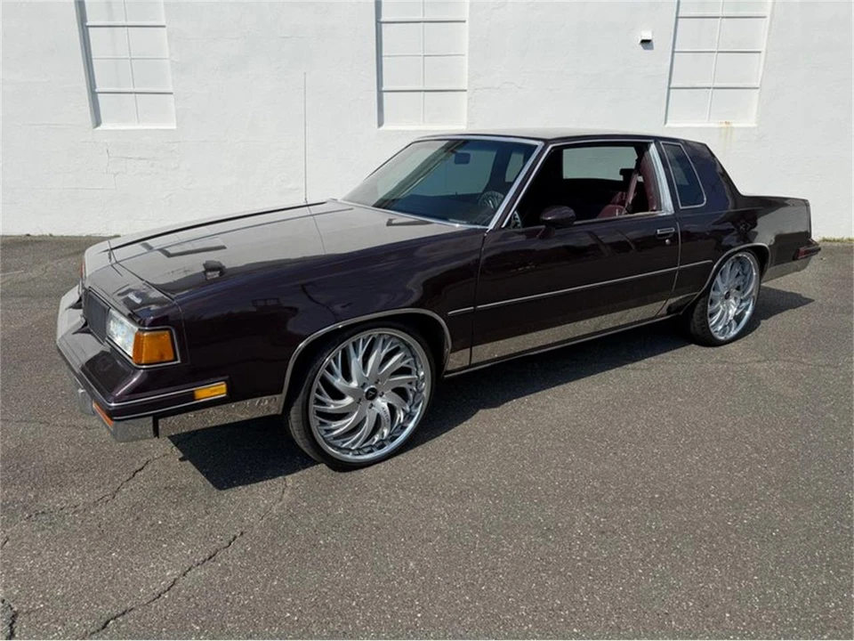 1988 Oldsmobile Cutlass 5th Gen - Image 20 of 31