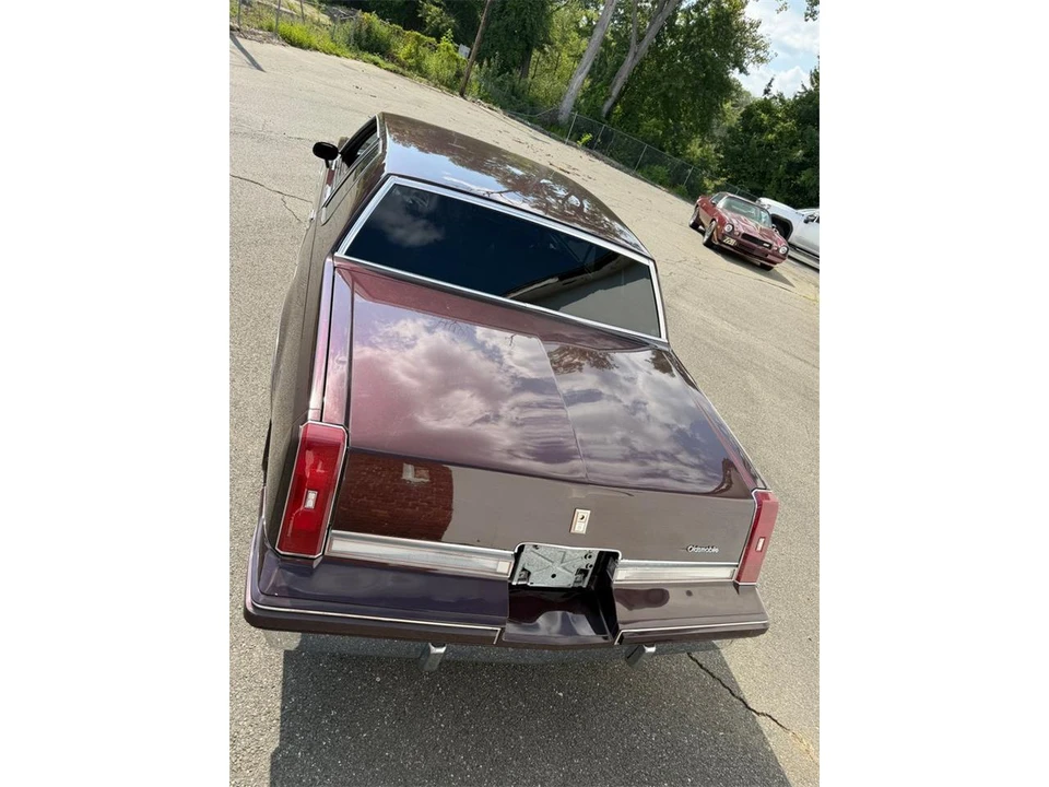 1988 Oldsmobile Cutlass 5th Gen - Image 7 of 31
