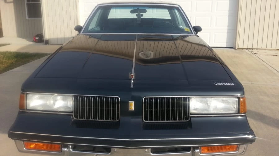 1988 Oldsmobile Cutlass Supreme - Image 2 of 4