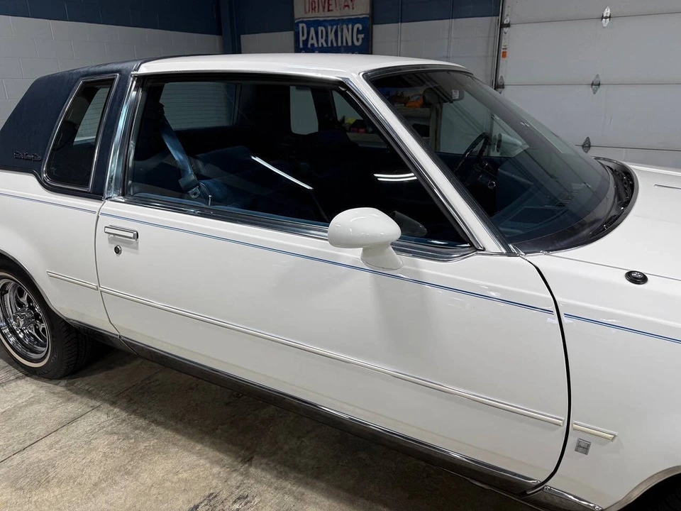 1988 Oldsmobile Cutlass 5th Gen - Image 25 of 31