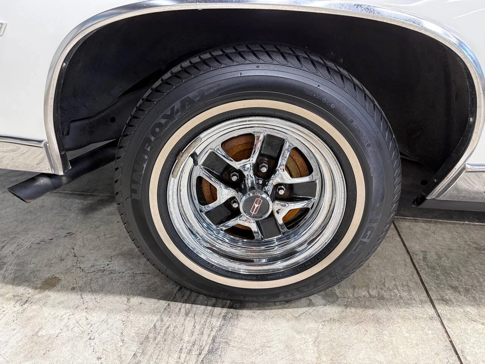 1988 Oldsmobile Cutlass 5th Gen - Image 14 of 31