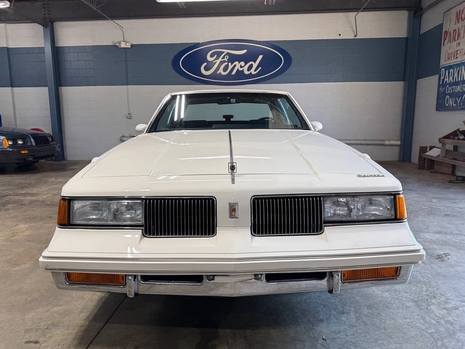 1988 Oldsmobile Cutlass 5th Gen - Image 2 of 31