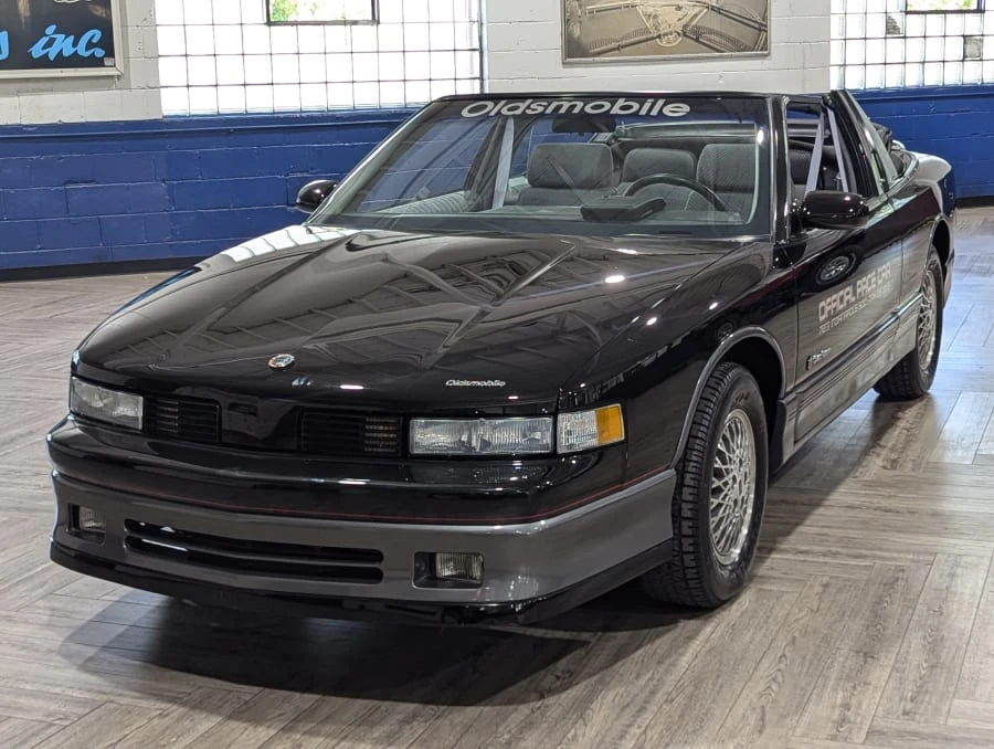 1988 Oldsmobile Cutlass 5th Gen - Image 15 of 31