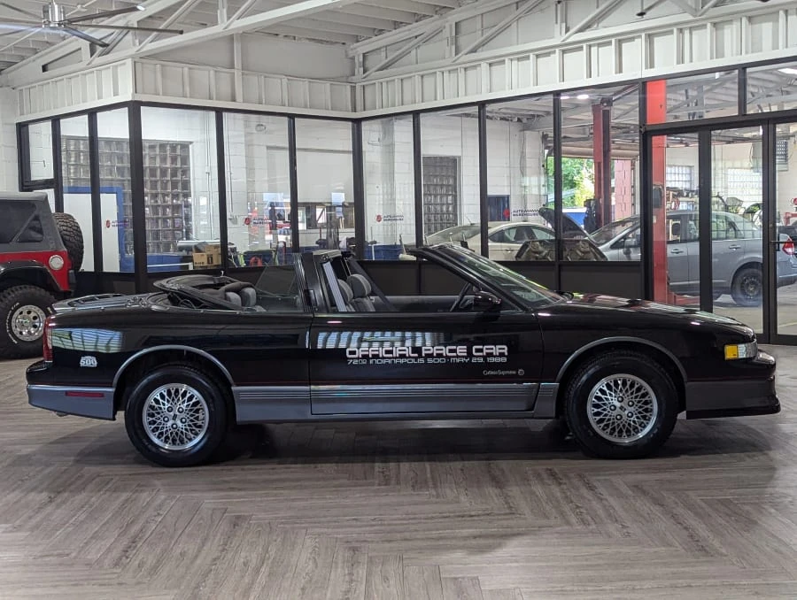 1988 Oldsmobile Cutlass 5th Gen - Image 7 of 31