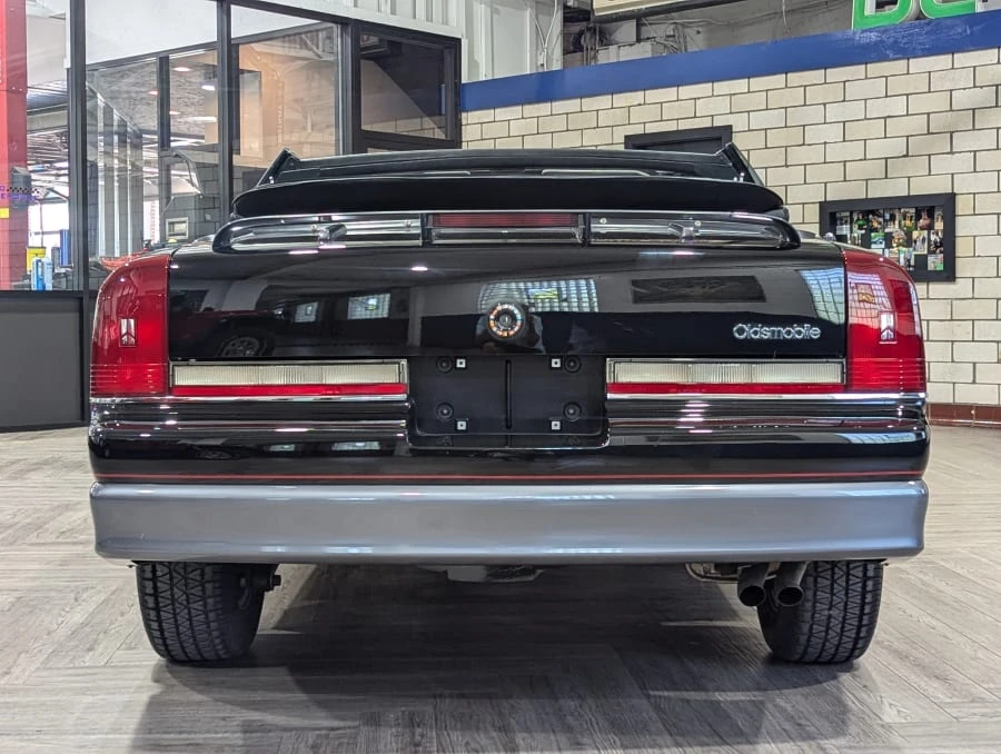1988 Oldsmobile Cutlass 5th Gen - Image 5 of 31