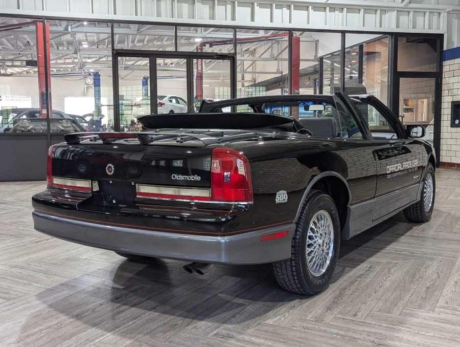 1988 Oldsmobile Cutlass 5th Gen - Image 24 of 31