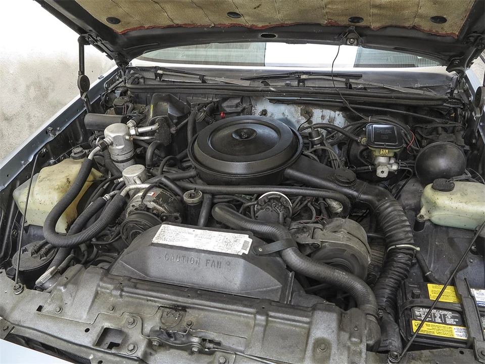 1988 Oldsmobile Cutlass Supreme - Image 3 of 5